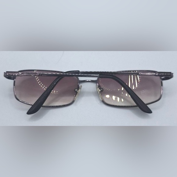 Fossil Clement Purple Oval Sunglasses Frames Only - Picture 4 of 8